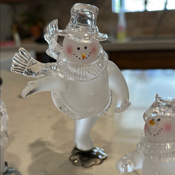 “Vintage Frosted Glass Skating Snowman Figurines – Set of 3, - Picture 4 of 16